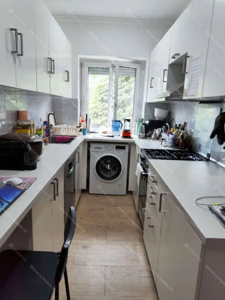 Kiadó albérlet 500000 Ft/hó áron: Budapest, XVI. kerület  Lapos köz. Mérete: 166 nm, 5 szobás | Alberlet.hu - 6672770