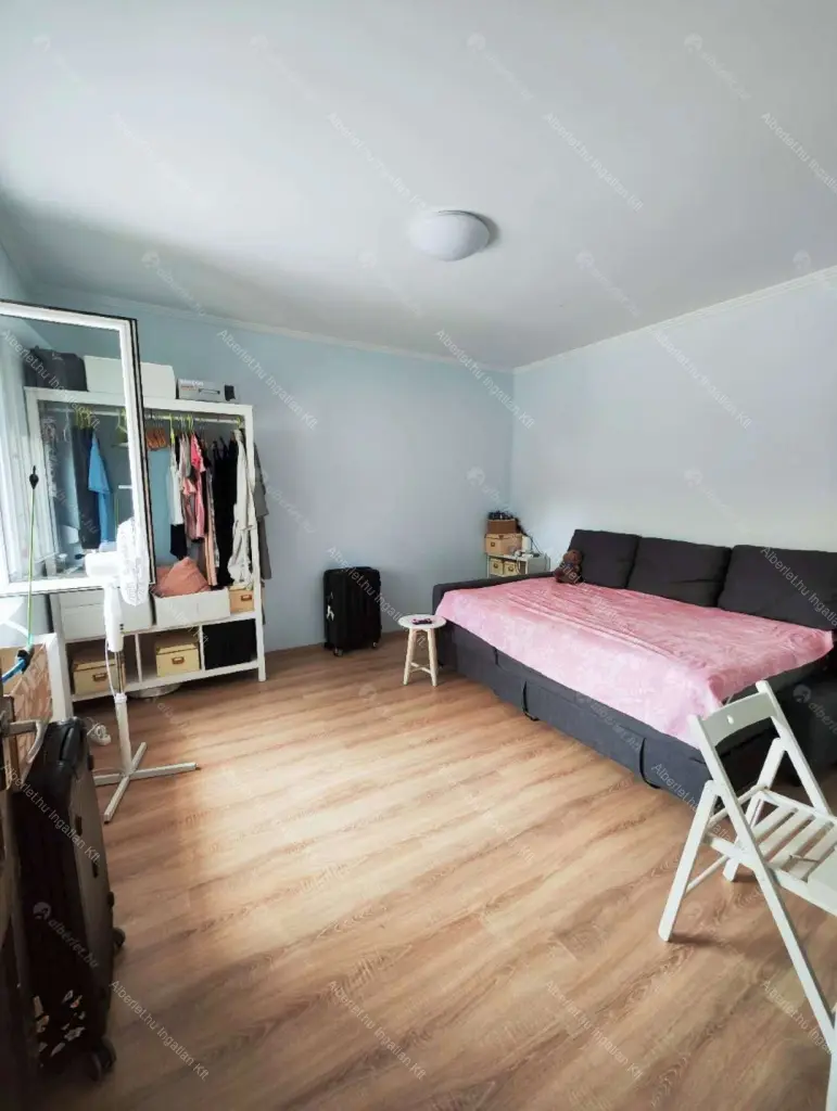 Kiadó albérlet 500000 Ft/hó áron: Budapest, XVI. kerület  Lapos köz. Mérete: 166 nm, 5 szobás | Alberlet.hu - 6672775