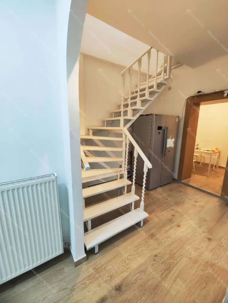 Kiadó albérlet 450000 Ft/hó áron: Budapest, XVI. kerület  Lapos köz. Mérete: 166 nm, 5 szobás | Alberlet.hu - 6706596