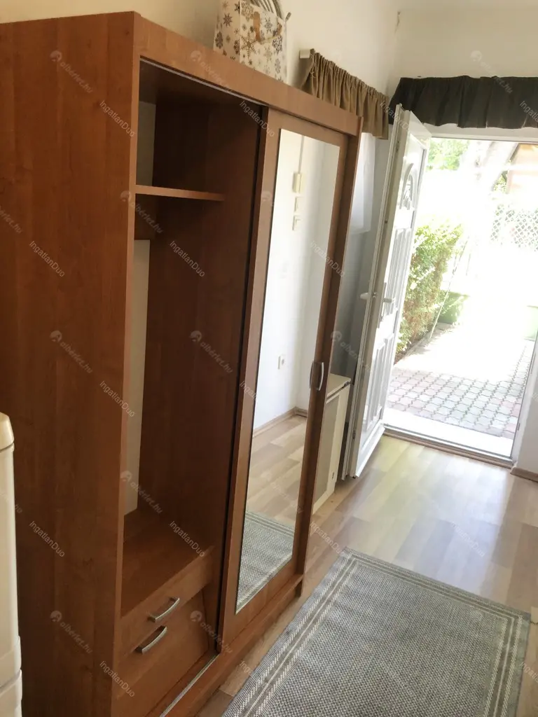 Kiadó albérlet 160000 Ft/hó áron: Budapest, XVI. kerület  Margit utca. Mérete: 30 nm, 1 szobás | Alberlet.hu - 5383724