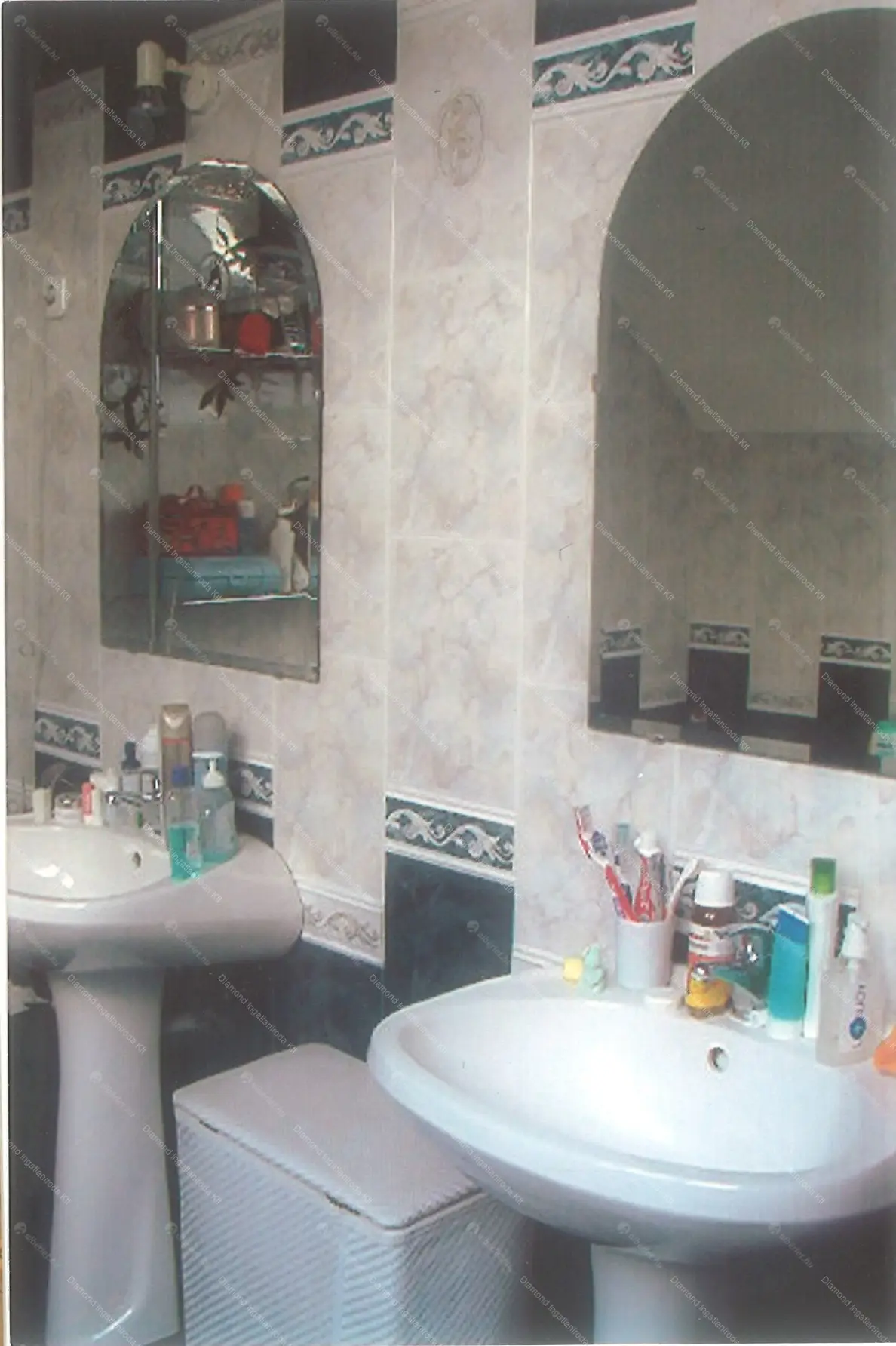 Kiadó albérlet 550000 Ft/hó áron: Budapest, XVI. kerület  Õrvezető utca. Mérete: 200 nm, 5 szobás | Alberlet.hu - 6643156