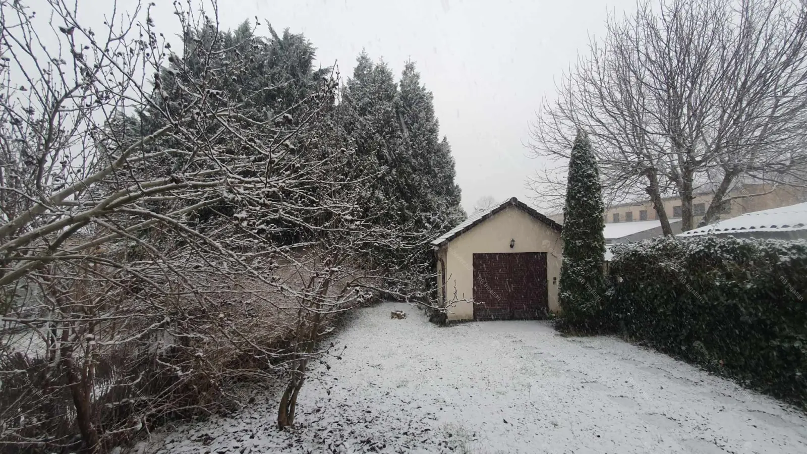 Kiadó albérlet 550000 Ft/hó áron: Budapest, XVI. kerület  Õrvezető utca. Mérete: 220 nm, 5 szobás | Alberlet.hu - 6683235