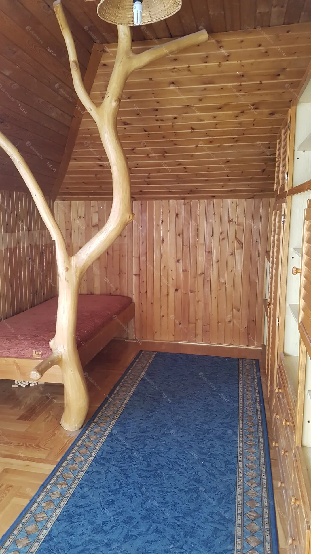 Kiadó albérlet 550000 Ft/hó áron: Budapest, XVI. kerület  Õrvezető utca. Mérete: 220 nm, 5 szobás | Alberlet.hu - 5940474