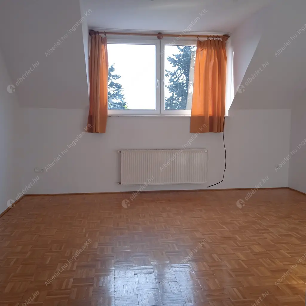 Kiadó albérlet 240000 Ft/hó áron: Budapest, XVI. kerület  Rákosi út. Mérete: 67 nm, 3 szobás | Alberlet.hu - 6614261