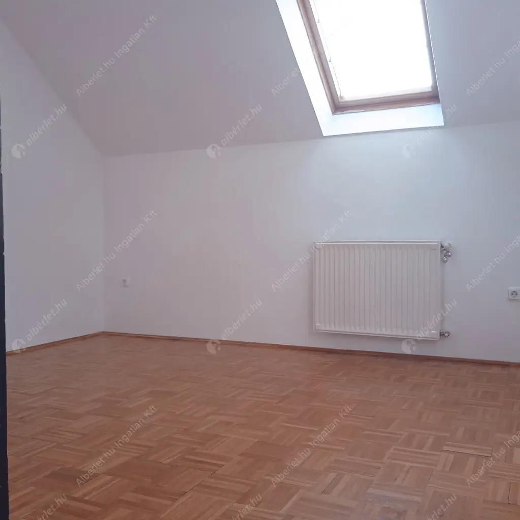 Kiadó albérlet 240000 Ft/hó áron: Budapest, XVI. kerület  Rákosi út. Mérete: 67 nm, 3 szobás | Alberlet.hu - 6614263