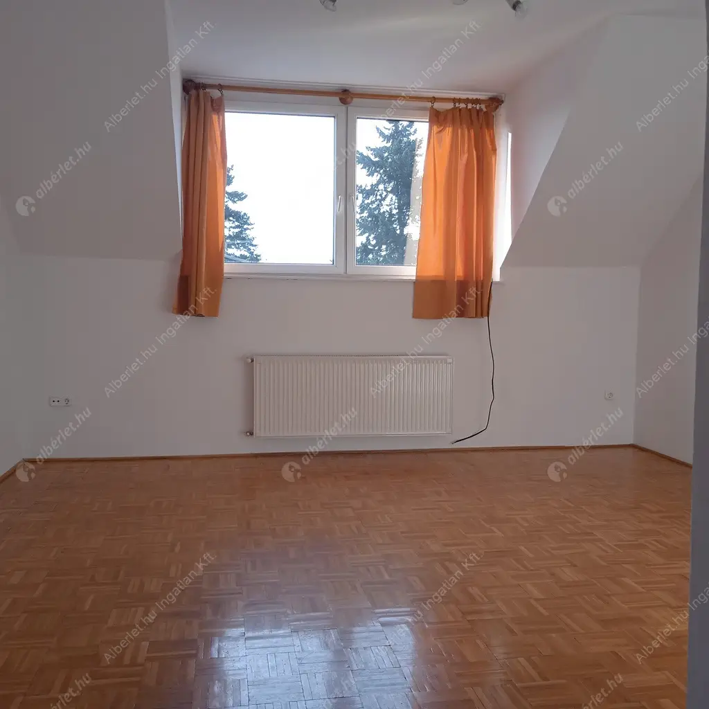Kiadó albérlet 240000 Ft/hó áron: Budapest, XVI. kerület  Rákosi út. Mérete: 67 nm, 3 szobás | Alberlet.hu - 6614264