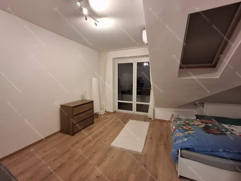 Kiadó albérlet 500000 Ft/hó áron: Budapest, XVI. kerület  Vágás utca. Mérete: 125 nm, 4 szobás | Alberlet.hu - 6650900