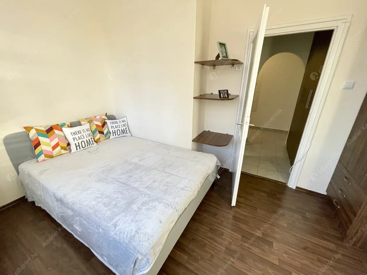 Kiadó albérlet 175000 Ft/hó áron: Budapest, XVI. kerület  Védő utca. Mérete: 39 nm, 1 szobás | Alberlet.hu - 5549658