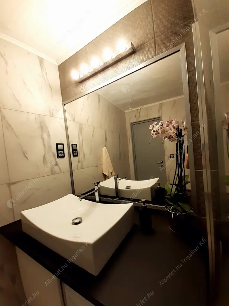 Kiadó albérlet 420000 Ft/hó áron: Budapest, XVI. kerület  Vidám vásár utca. Mérete: 80 nm, 4 szobás | Alberlet.hu - 6638537