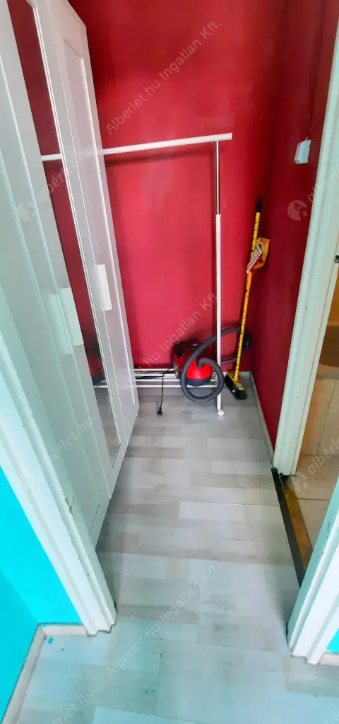 Kiadó albérlet 150000 Ft/hó áron: Budapest, XVI. kerület  Vívó utca. Mérete: 34 nm, 1 szobás | Alberlet.hu - 6624699