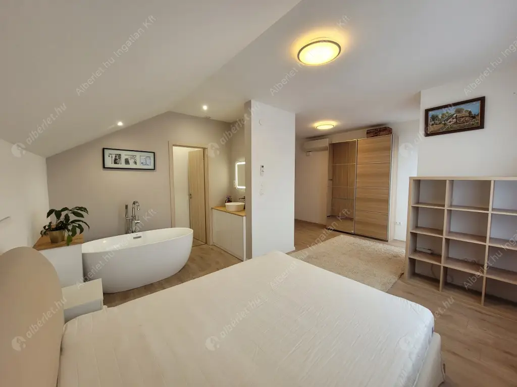 Kiadó albérlet 1500000 Ft/hó áron: Budapest, XVII. kerület  540. utca. Mérete: 220 nm, 8 szobás | Alberlet.hu - 6616049