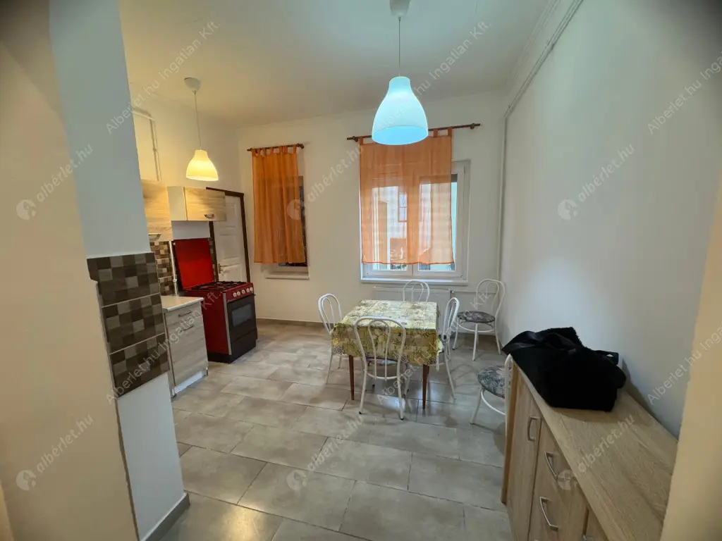 Kiadó albérlet 250000 Ft/hó áron: Budapest, XVII. kerület  Ecsedháza utca. Mérete: 100 nm, 3 szobás | Alberlet.hu - 6598843