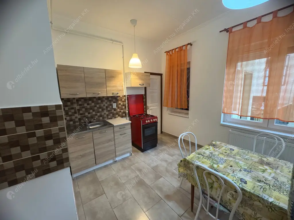 Kiadó albérlet 250000 Ft/hó áron: Budapest, XVII. kerület  Ecsedháza utca. Mérete: 100 nm, 3 szobás | Alberlet.hu - 6623258