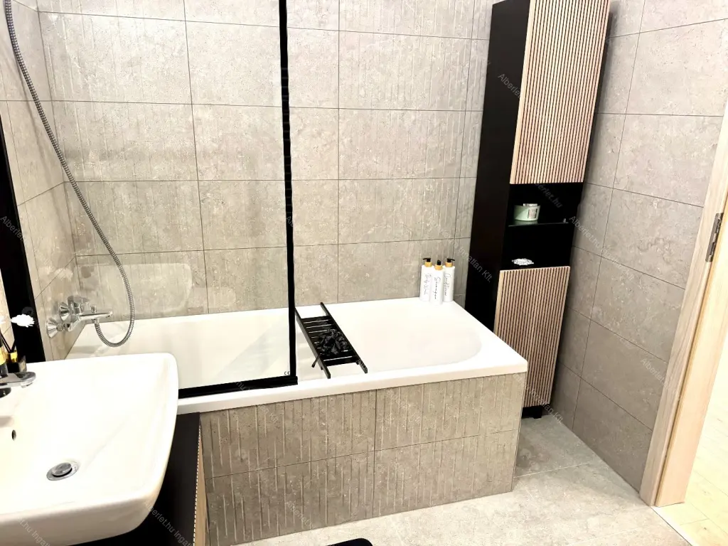 Kiadó albérlet 345000 Ft/hó áron: Budapest, XVII. kerület  Forrásmajori utca. Mérete: 60 nm, 2 szobás | Alberlet.hu - 6692833