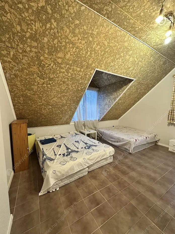 Kiadó albérlet 390000 Ft/hó áron: Budapest, XVII. kerület  Kálnok utca. Mérete: 200 nm, 4 szobás | Alberlet.hu - 6578329