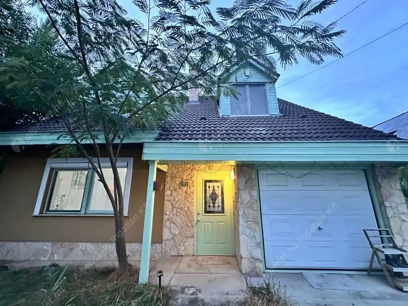 Kiadó albérlet 390000 Ft/hó áron: Budapest, XVII. kerület  Kálnok utca. Mérete: 200 nm, 4 szobás | Alberlet.hu - 6578338