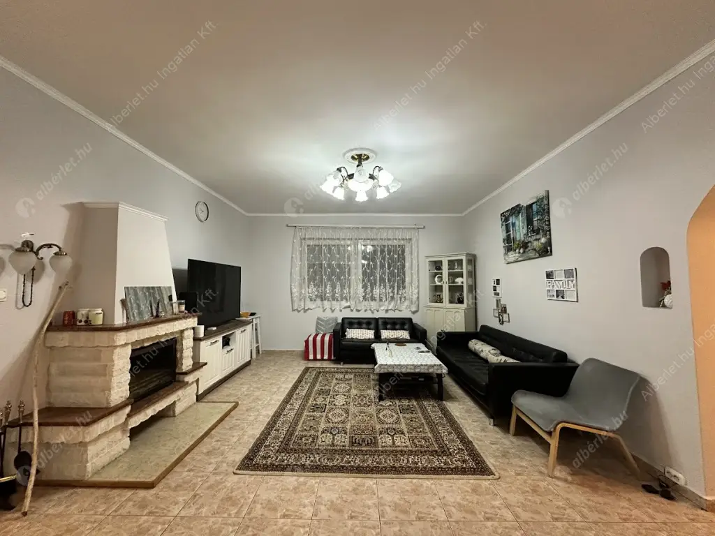 Kiadó albérlet 390000 Ft/hó áron: Budapest, XVII. kerület  Kálnok utca. Mérete: 200 nm, 4 szobás | Alberlet.hu - 6578349