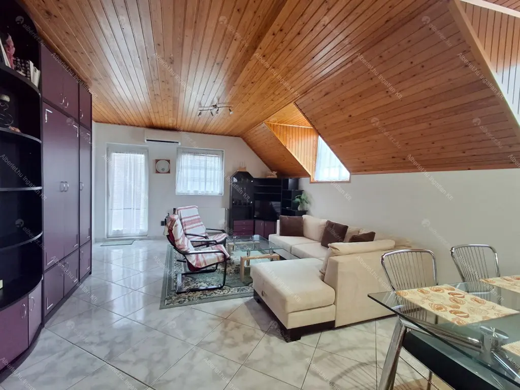 Kiadó albérlet 270000 Ft/hó áron: Budapest, XVII. kerület  Keszeg utca. Mérete: 80 nm, 3 szobás | Alberlet.hu - 6658050