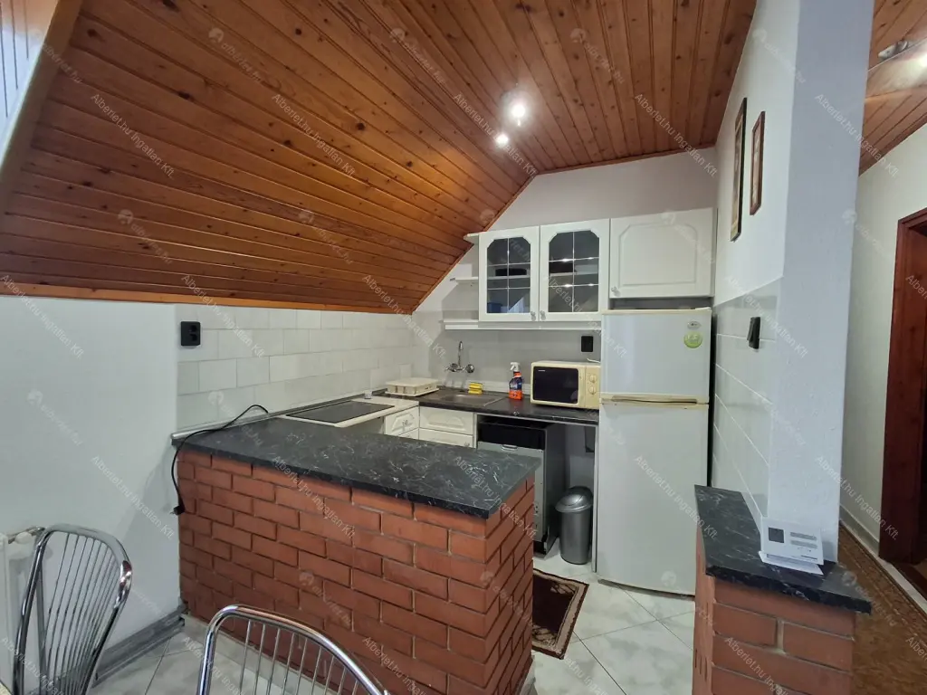 Kiadó albérlet 270000 Ft/hó áron: Budapest, XVII. kerület  Keszeg utca. Mérete: 80 nm, 3 szobás | Alberlet.hu - 6658051