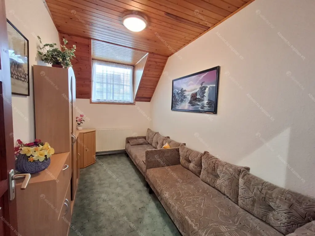 Kiadó albérlet 270000 Ft/hó áron: Budapest, XVII. kerület  Keszeg utca. Mérete: 80 nm, 3 szobás | Alberlet.hu - 6658054