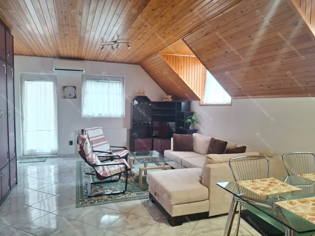 Kiadó albérlet 270000 Ft/hó áron: Budapest, XVII. kerület  Keszeg utca. Mérete: 80 nm, 3 szobás | Alberlet.hu - 6664054