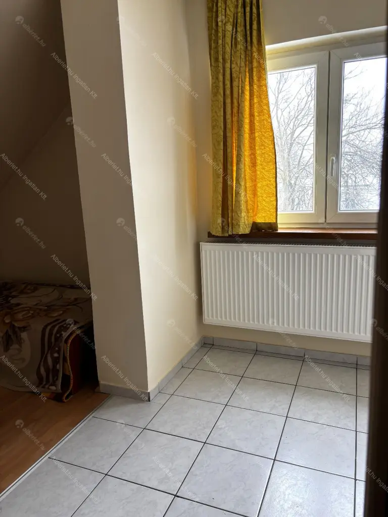 Kiadó albérlet 260000 Ft/hó áron: Budapest, XVII. kerület  Lajosház utca. Mérete: 100 nm, 3 szobás | Alberlet.hu - 6661066