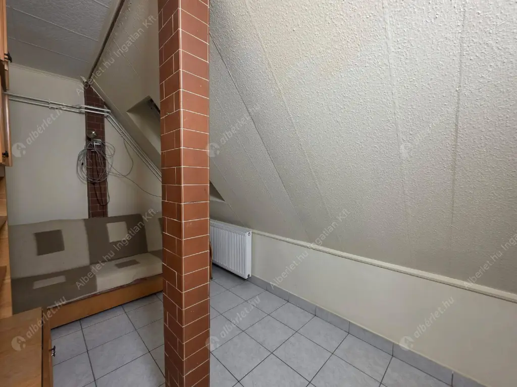 Kiadó albérlet 250000 Ft/hó áron: Budapest, XVII. kerület  Lajosház utca. Mérete: 100 nm, 3 szobás | Alberlet.hu - 6622704