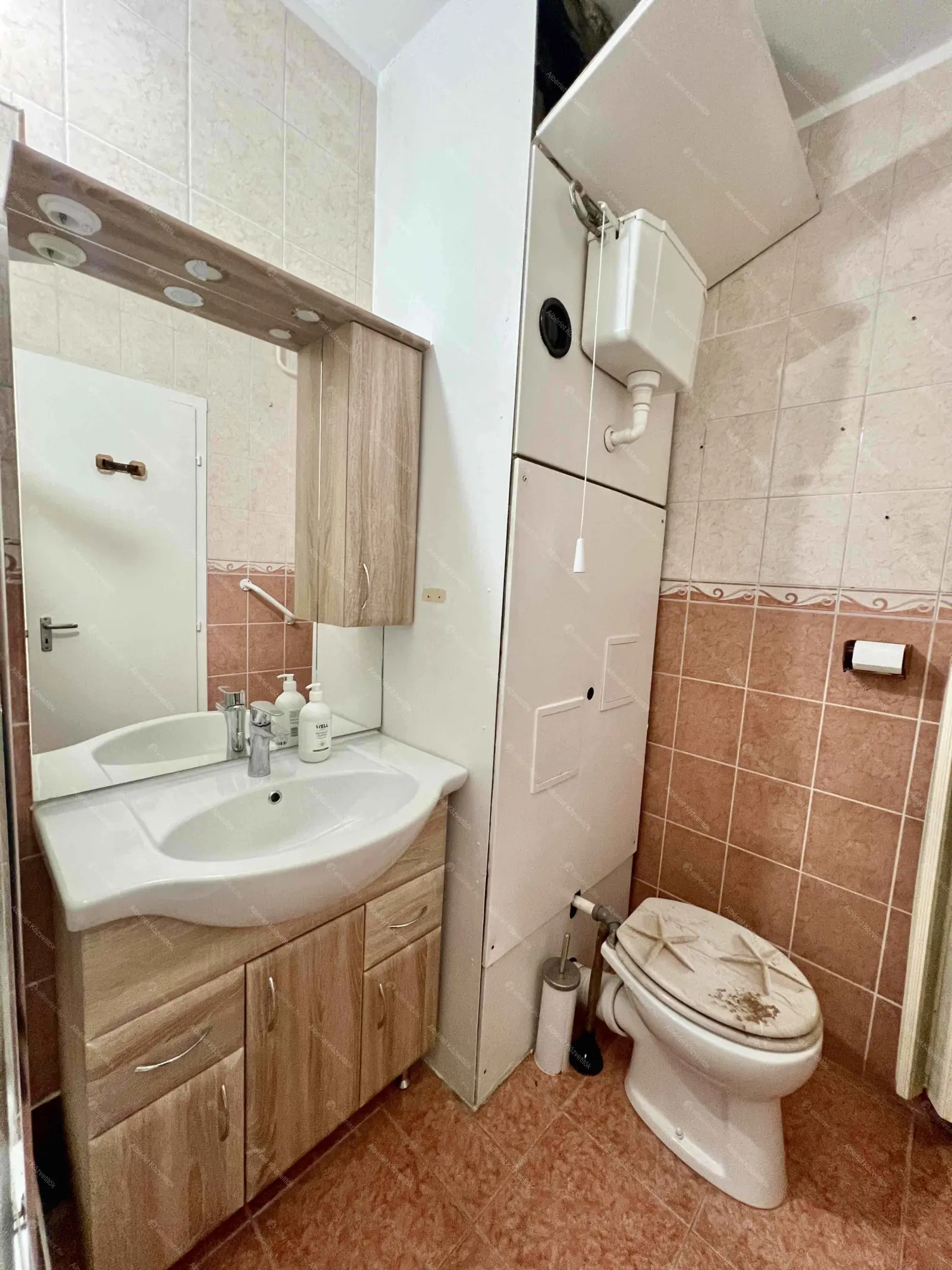 Kiadó albérlet 180000 Ft/hó áron: Budapest, XVII. kerület  Pesti út. Mérete: 37 nm, 1 szobás | Alberlet.hu - 6643661