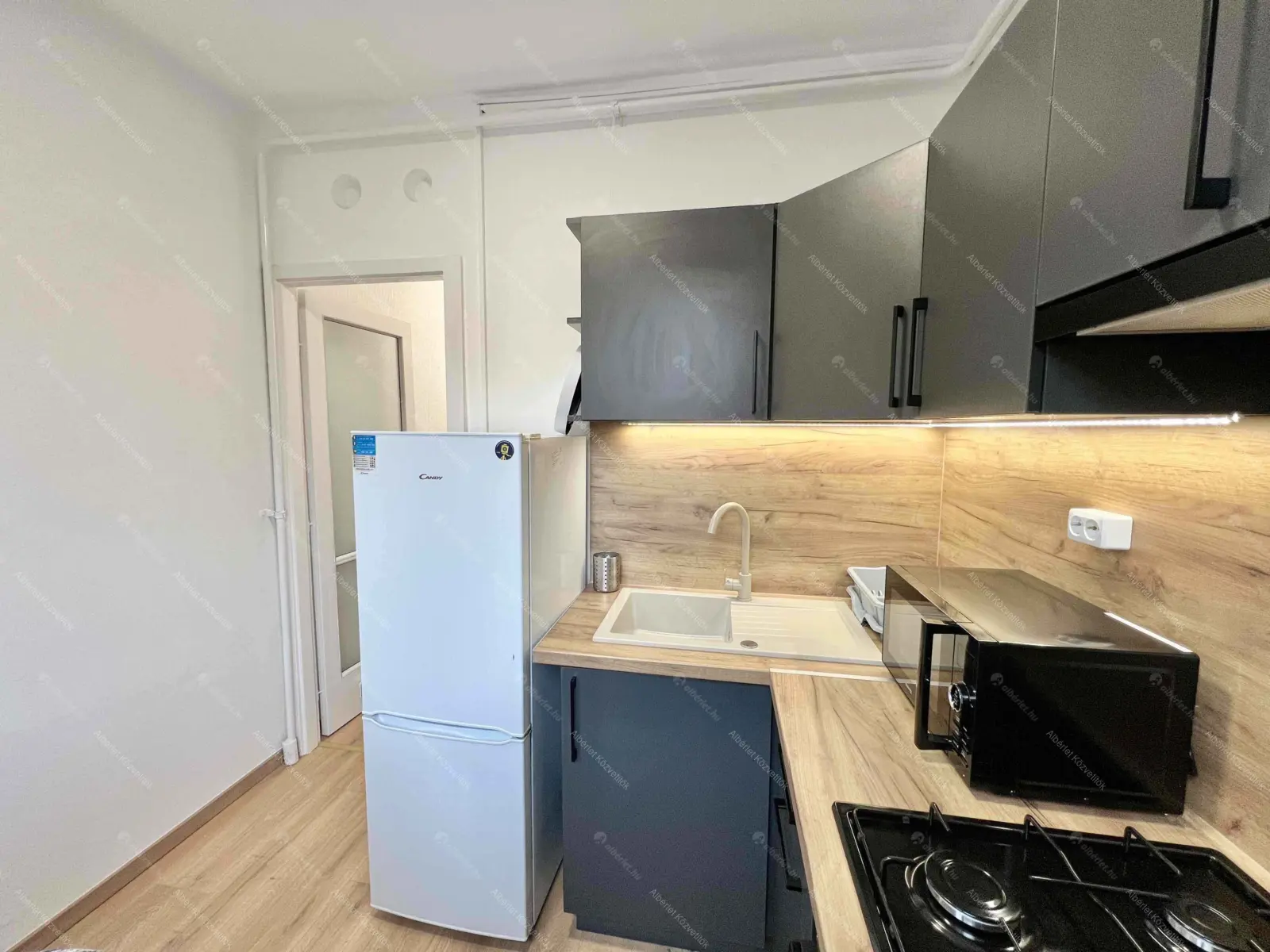 Kiadó albérlet 180000 Ft/hó áron: Budapest, XVII. kerület  Pesti út. Mérete: 37 nm, 1 szobás | Alberlet.hu - 6643663