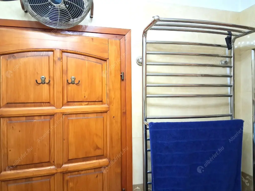 Kiadó albérlet 270000 Ft/hó áron: Budapest, XVII. kerület  Pesti út. Mérete: 60 nm, 2 szobás | Alberlet.hu - 6637673