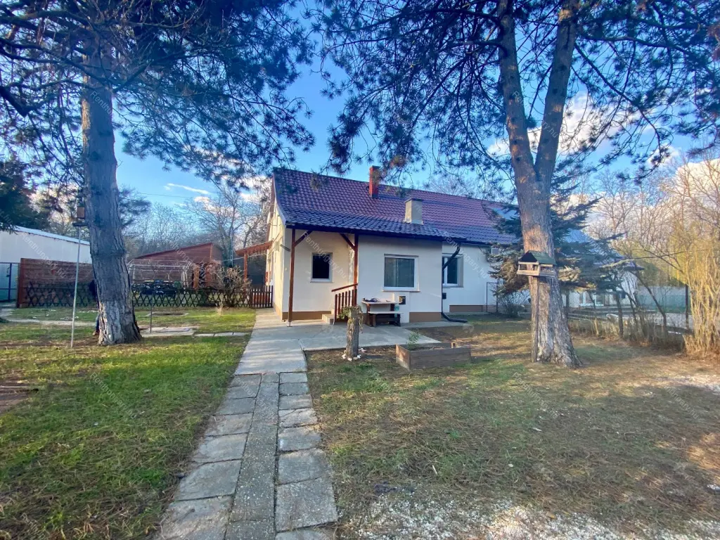 Kiadó albérlet 240000 Ft/hó áron: Budapest, XVII. kerület  Régivám utca. Mérete: 45 nm, 1 szobás | Alberlet.hu - 6389281