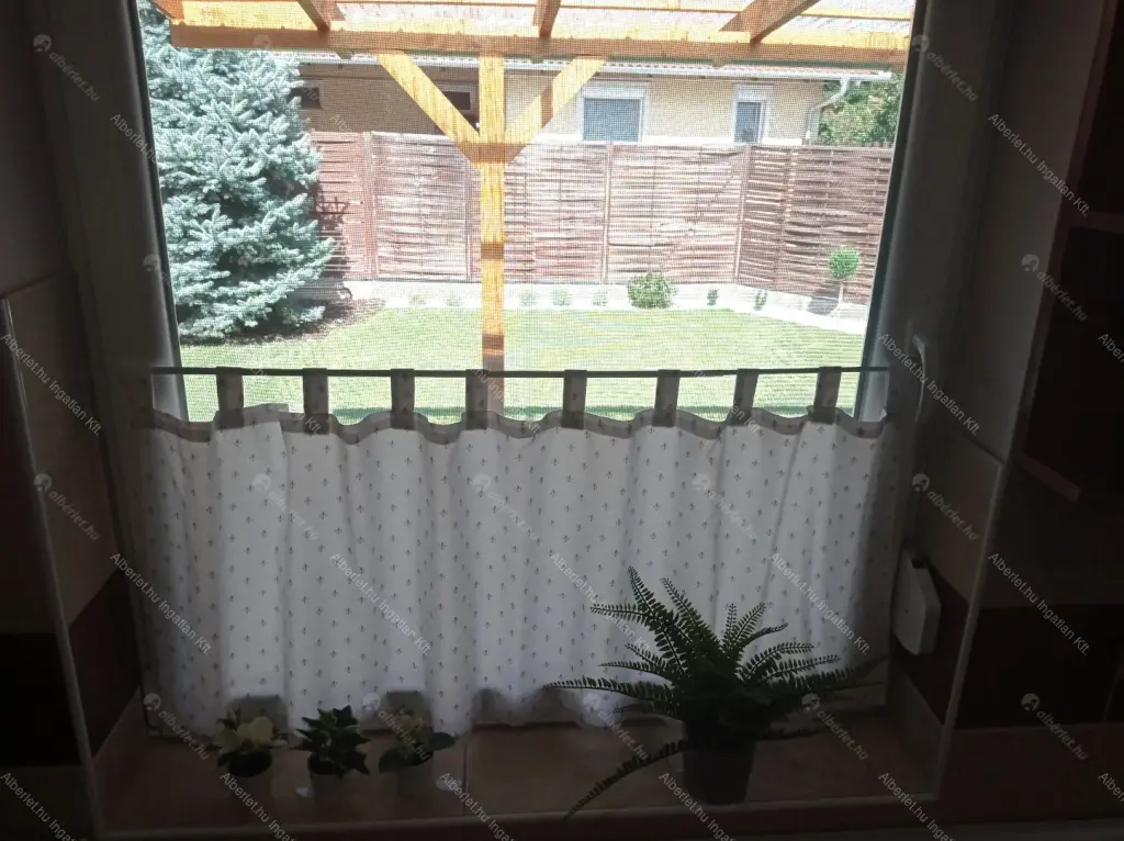 Kiadó albérlet 290000 Ft/hó áron: Budapest, XVIII. kerület  Ady Endre utca. Mérete: 42 nm, 2 szobás | Alberlet.hu - 6647114