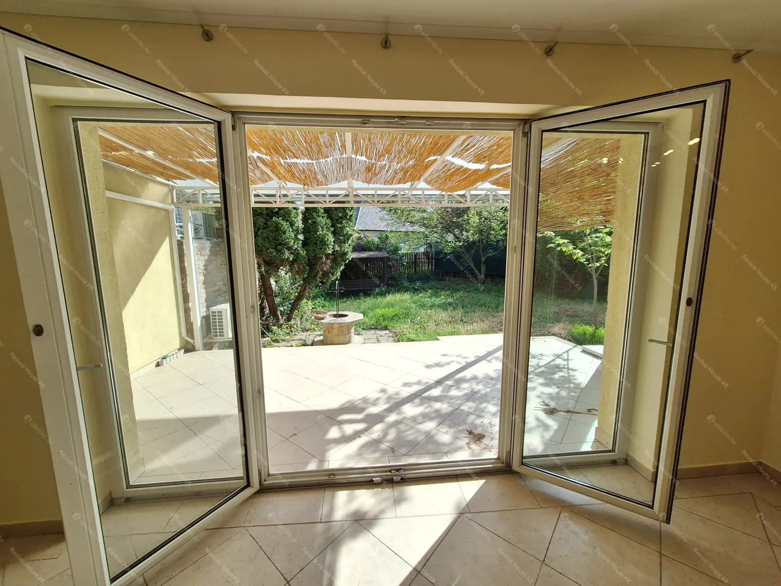 Kiadó albérlet 650000 Ft/hó áron: Budapest, XVIII. kerület  Bókay Árpád utca. Mérete: 280 nm, 8 szobás | Alberlet.hu - 6705671