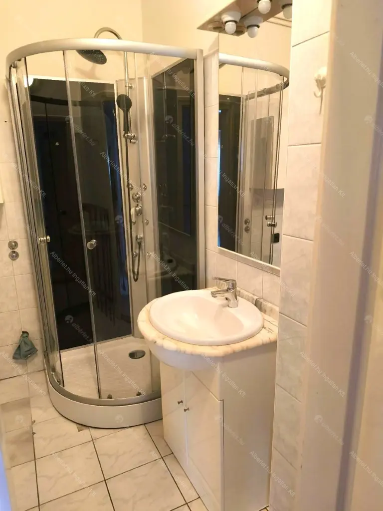 Kiadó albérlet 230000 Ft/hó áron: Budapest, XVIII. kerület  Dózsa György utca. Mérete: 80 nm, 2 szobás | Alberlet.hu - 6684313