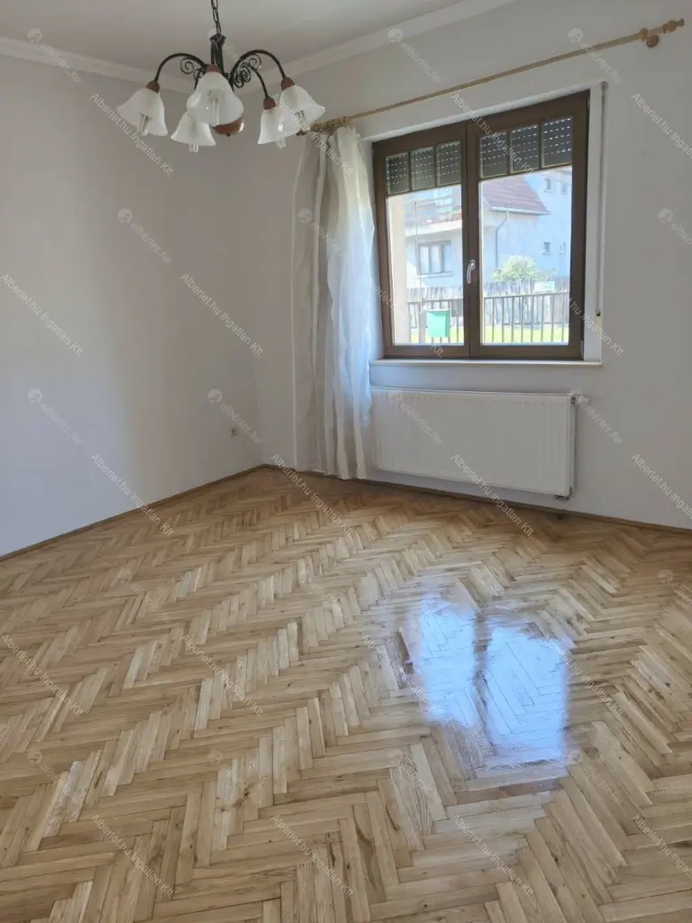 Kiadó albérlet 230000 Ft/hó áron: Budapest, XVIII. kerület  Dózsa György utca. Mérete: 80 nm, 2 szobás | Alberlet.hu - 6684316