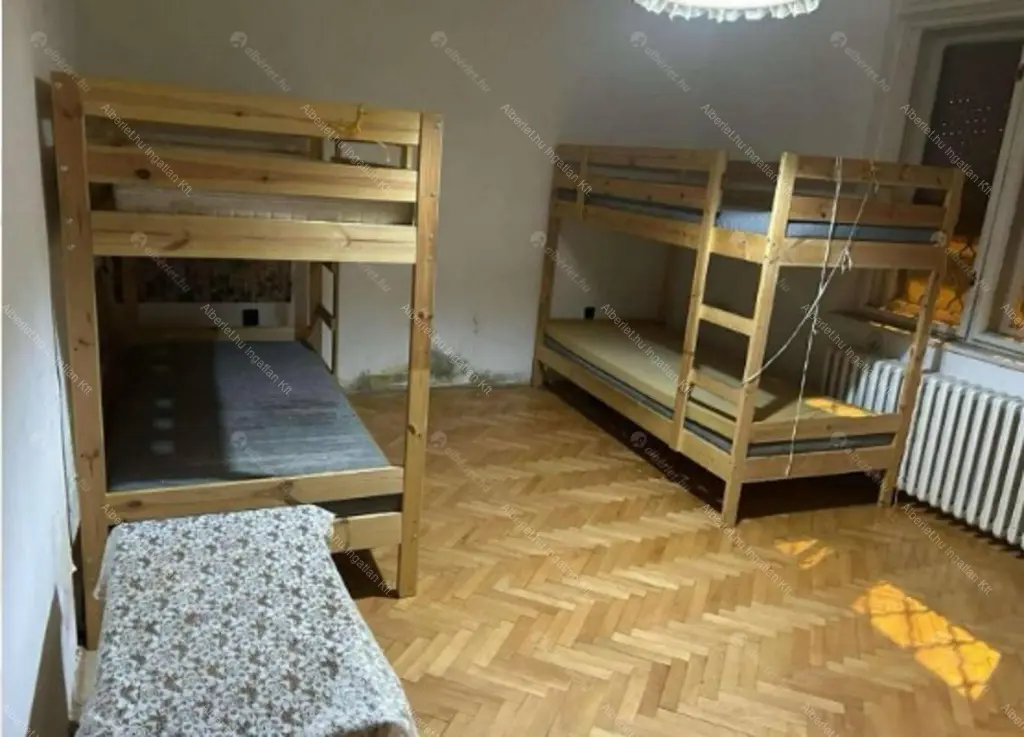 Kiadó albérlet 900000 Ft/hó áron: Budapest, XVIII. kerület  Gyömrői út. Mérete: 150 nm, 6 szobás | Alberlet.hu - 6654471