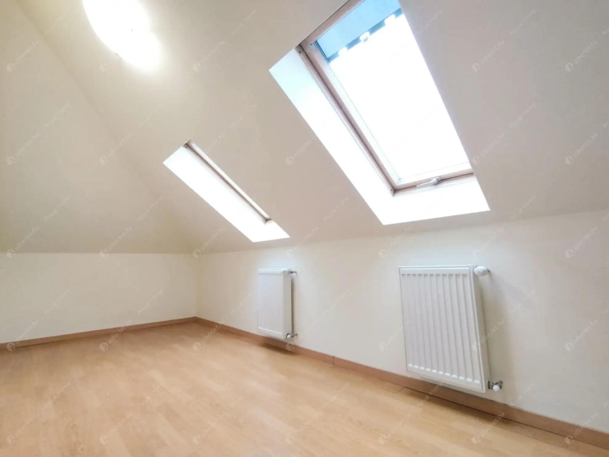 Kiadó albérlet 260000 Ft/hó áron: Budapest, XVIII. kerület  István utca. Mérete: 90 nm, 4 szobás | Alberlet.hu - 6601141