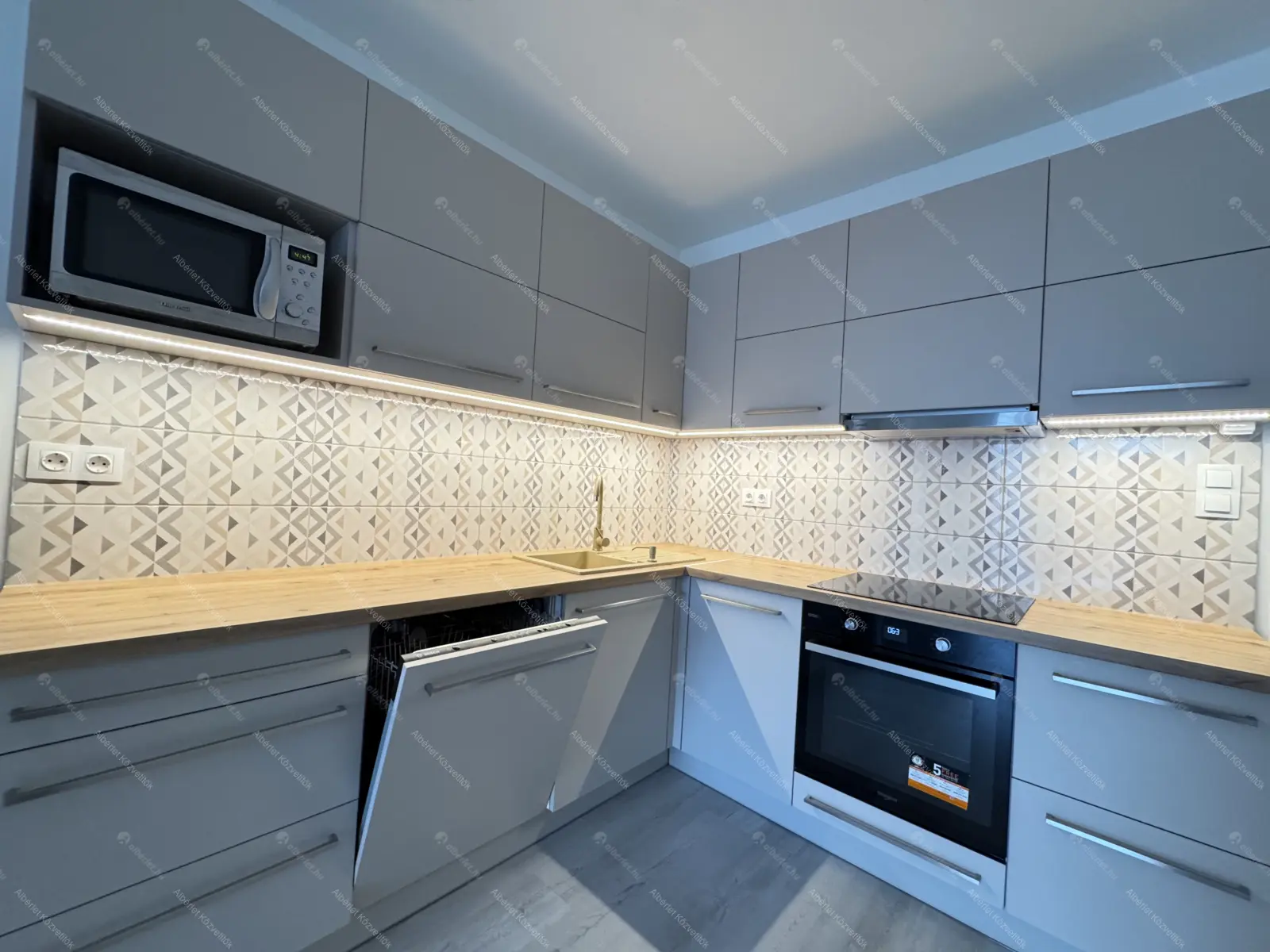 Kiadó albérlet 265000 Ft/hó áron: Budapest, XVIII. kerület  Margó Tivadar utca. Mérete: 63 nm, 1 szobás | Alberlet.hu - 6657006