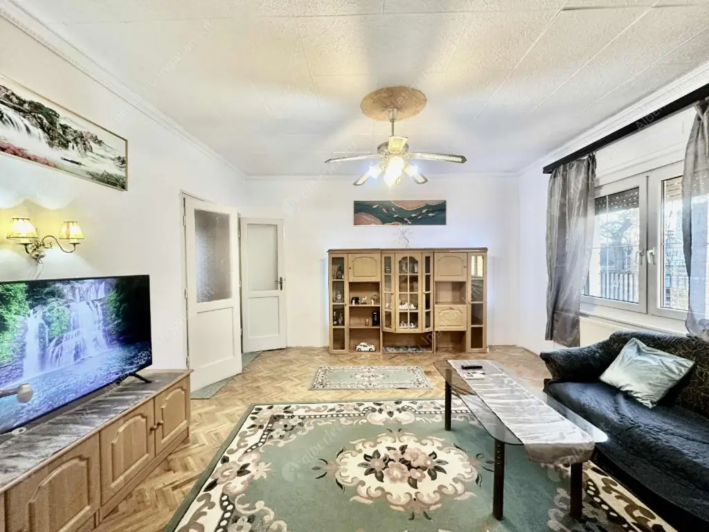 Kiadó albérlet 380000 Ft/hó áron: Budapest, XVIII. kerület  Mikszáth Kálmán utca. Mérete: 86 nm, 2 szobás | Alberlet.hu - 6612660