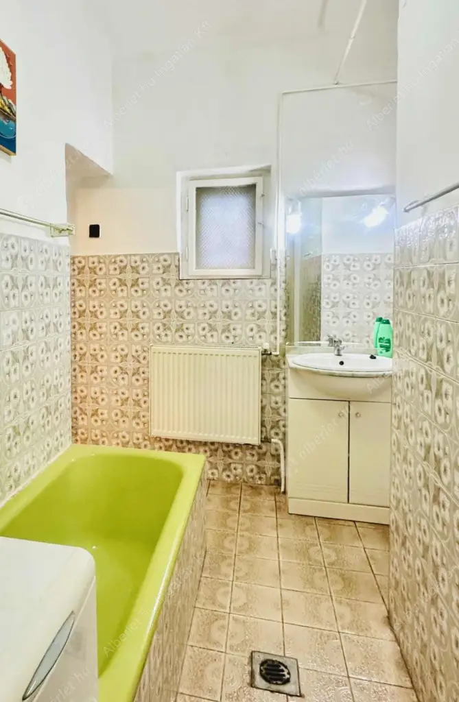 Kiadó albérlet 380000 Ft/hó áron: Budapest, XVIII. kerület  Mikszáth Kálmán utca. Mérete: 86 nm, 2 szobás | Alberlet.hu - 6612674