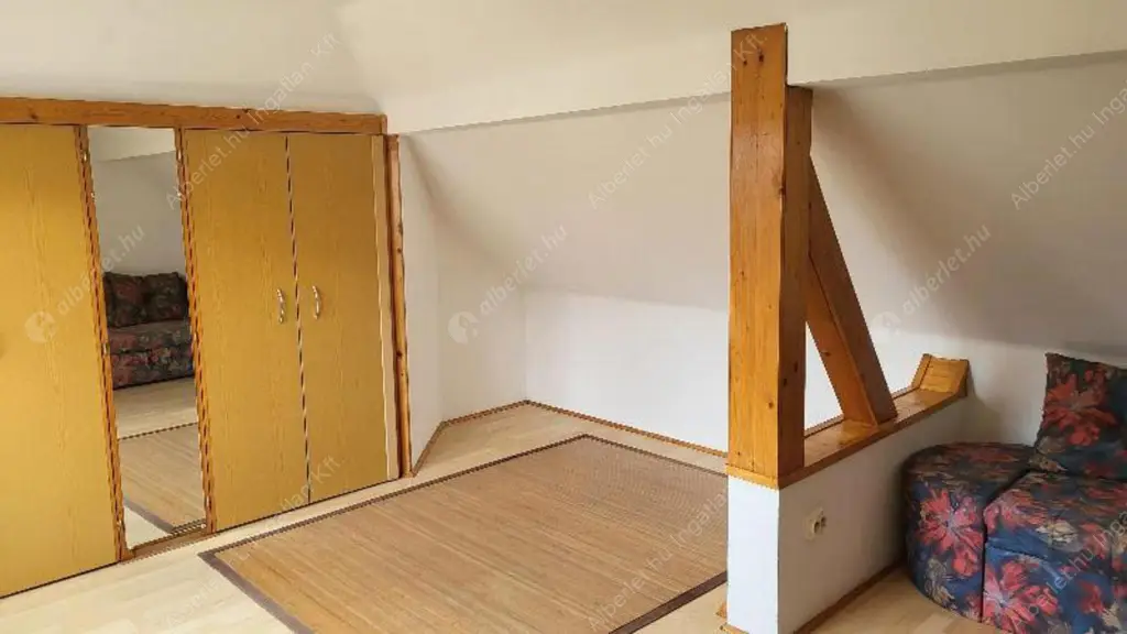 Kiadó albérlet 350000 Ft/hó áron: Budapest, XVIII. kerület  Nemes utca. Mérete: 123 nm, 5 szobás | Alberlet.hu - 6590574