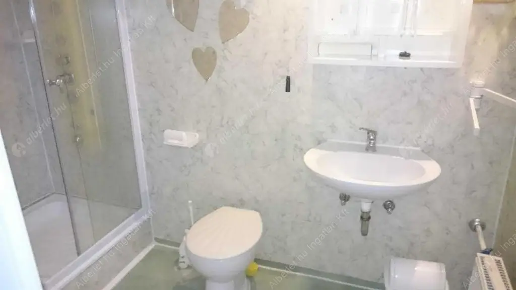 Kiadó albérlet 350000 Ft/hó áron: Budapest, XVIII. kerület  Nemes utca. Mérete: 123 nm, 5 szobás | Alberlet.hu - 6590577