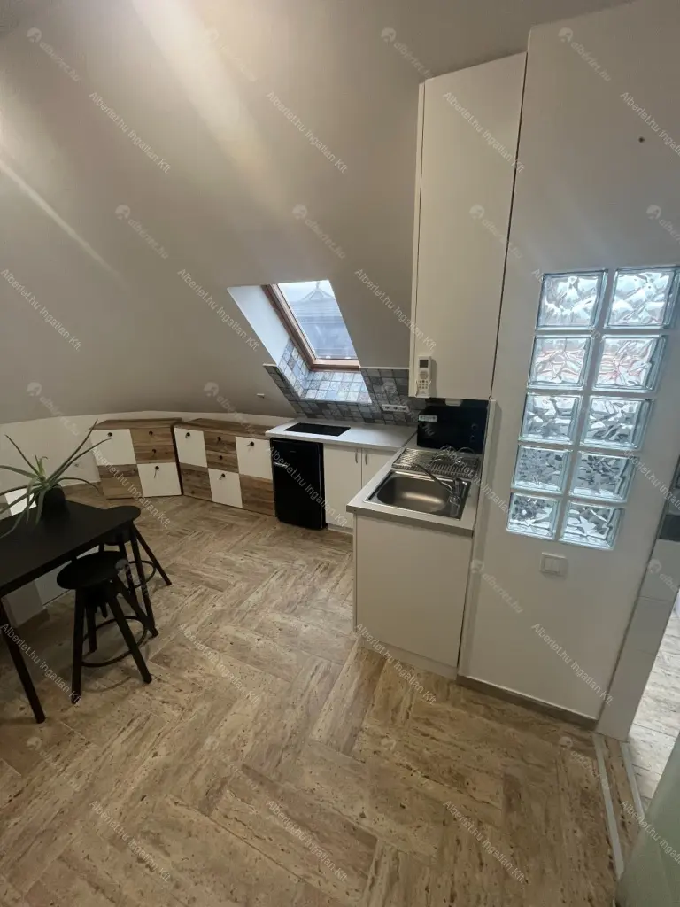 Kiadó albérlet 160000 Ft/hó áron: Budapest, XVIII. kerület  Nyíregyháza utca. Mérete: 30 nm, 1 szobás | Alberlet.hu - 6652146