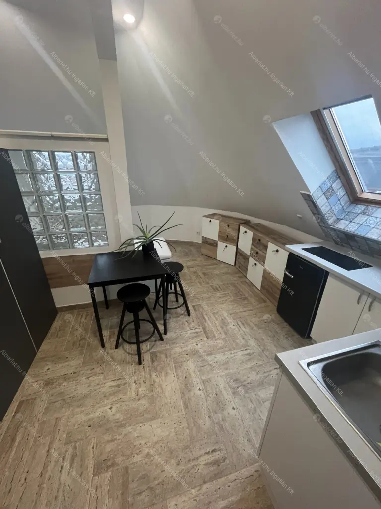 Kiadó albérlet 160000 Ft/hó áron: Budapest, XVIII. kerület  Nyíregyháza utca. Mérete: 30 nm, 1 szobás | Alberlet.hu - 6652147