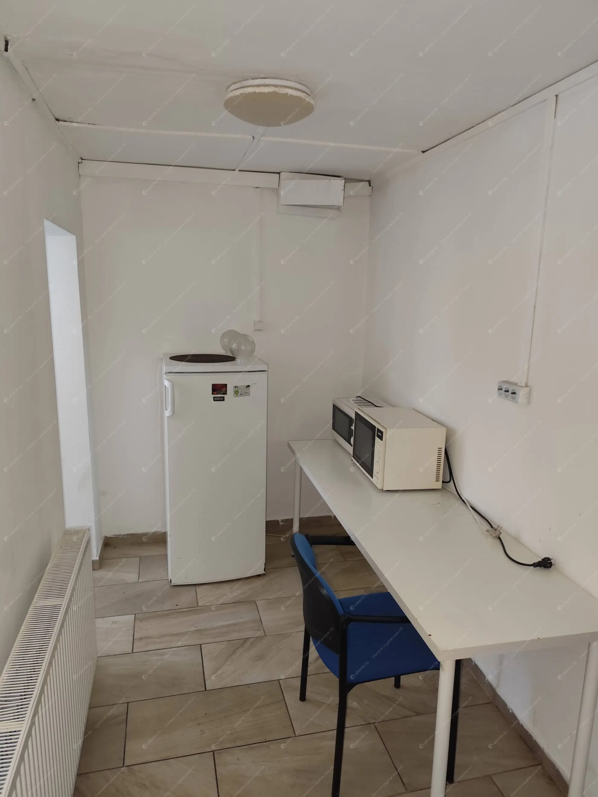 Kiadó albérlet 800000 Ft/hó áron: Budapest, XVIII. kerület  Õrs utca. Mérete: 150 nm, 6 szobás | Alberlet.hu - 6612620