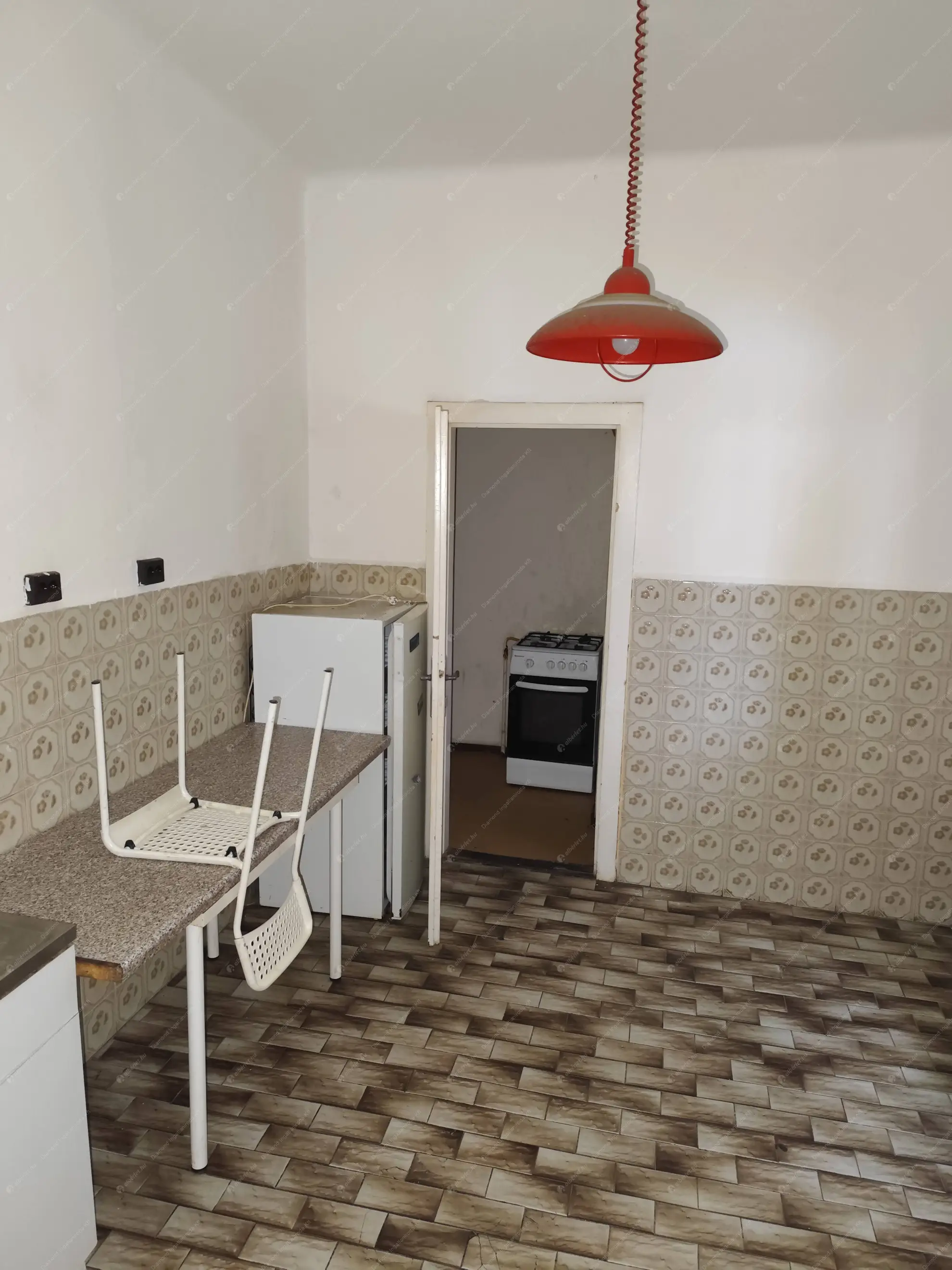 Kiadó albérlet 800000 Ft/hó áron: Budapest, XVIII. kerület  Õrs utca. Mérete: 150 nm, 6 szobás | Alberlet.hu - 6612634