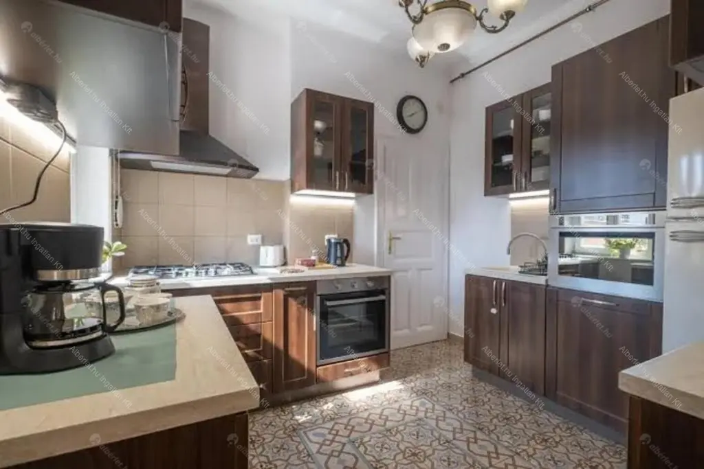 Kiadó albérlet 780000 Ft/hó áron: Budapest, XVIII. kerület  Székelyudvarhely utca. Mérete: 147 nm, 5 szobás | Alberlet.hu - 6672810