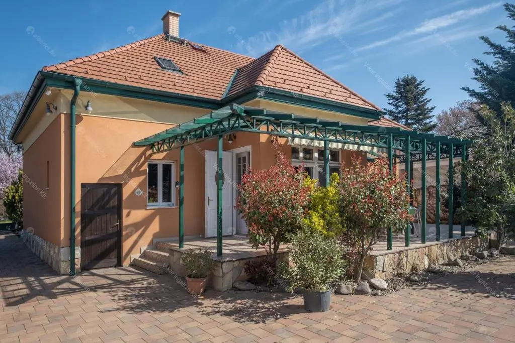 Kiadó albérlet 780000 Ft/hó áron: Budapest, XVIII. kerület  Székelyudvarhely utca. Mérete: 150 nm, 5 szobás | Alberlet.hu - 6662165