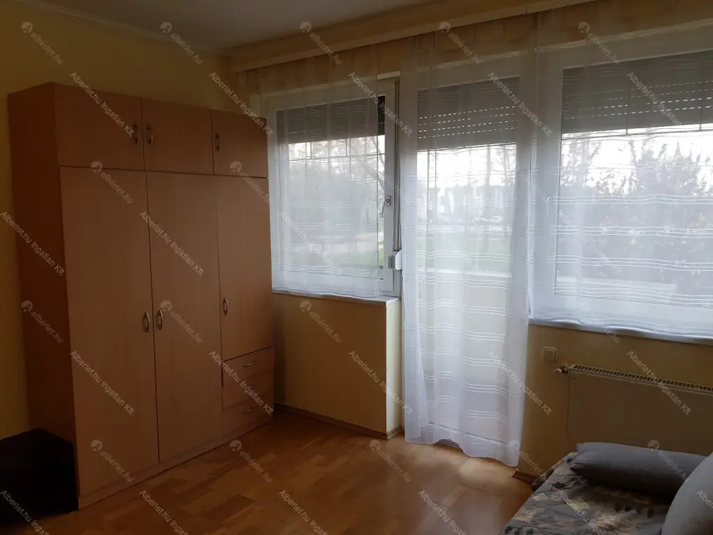 Kiadó albérlet 240000 Ft/hó áron: Budapest, XVIII. kerület  Szent Lőrinc sétány. Mérete: 49 nm, 2 szobás | Alberlet.hu - 6697585