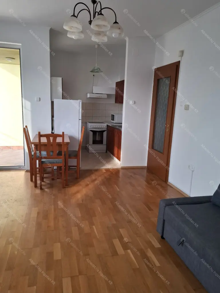 Kiadó albérlet 230000 Ft/hó áron: Budapest, XVIII. kerület  Szent Lőrinc sétány. Mérete: 51 nm, 2 szobás | Alberlet.hu - 6702836